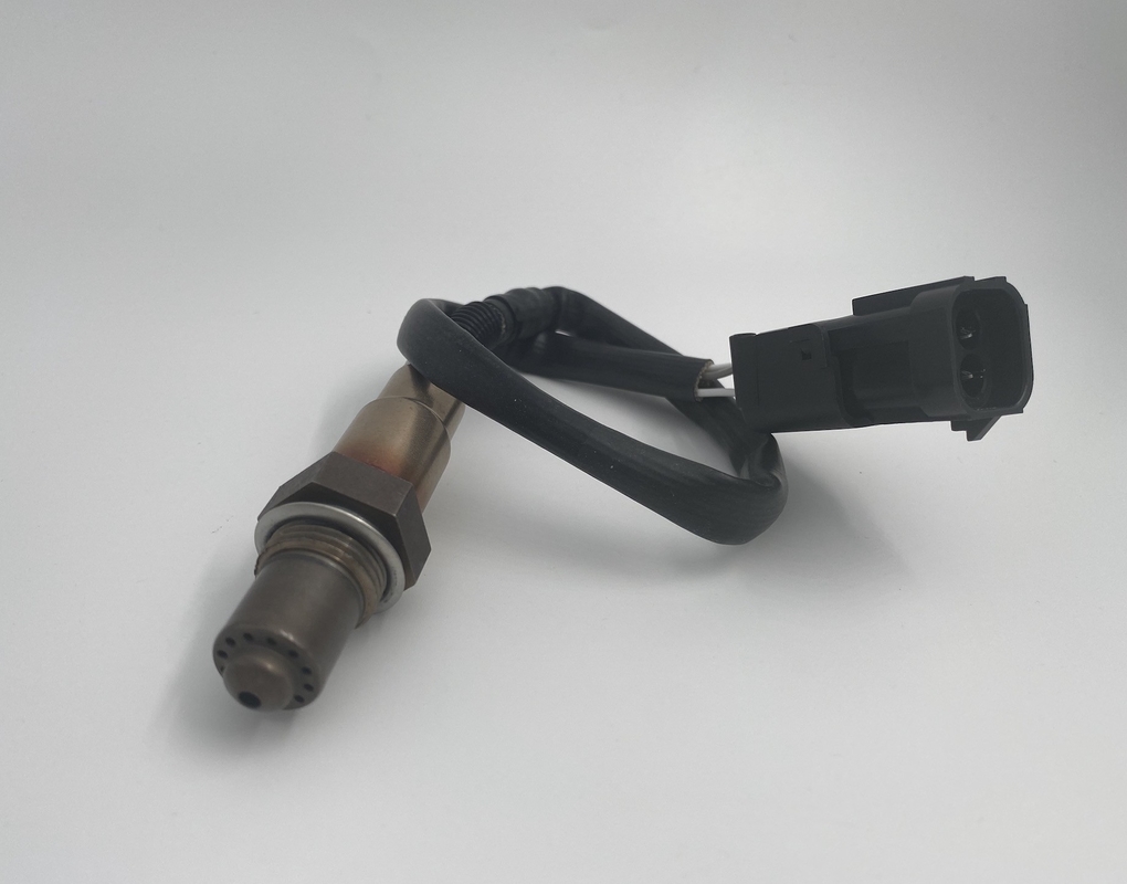 Bosch Lada車の酸素センサー0258006537 1118-0385001-00 2108-3850010-00